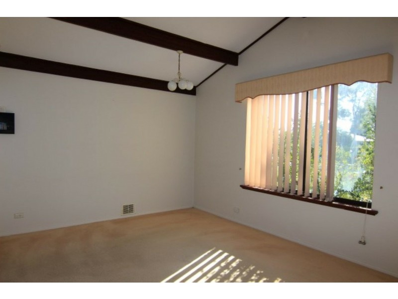 5 Merley Way, Parkwood WA 6147