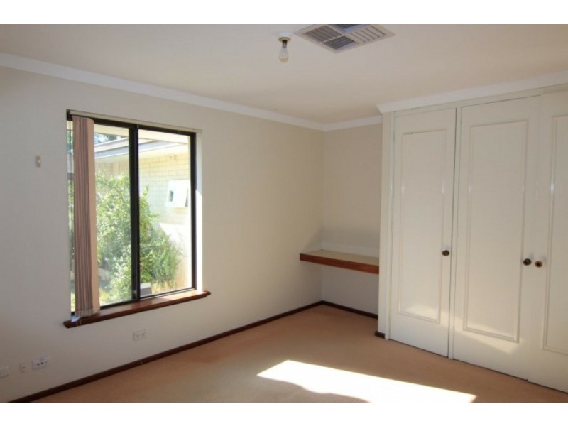 5 Merley Way, Parkwood WA 6147