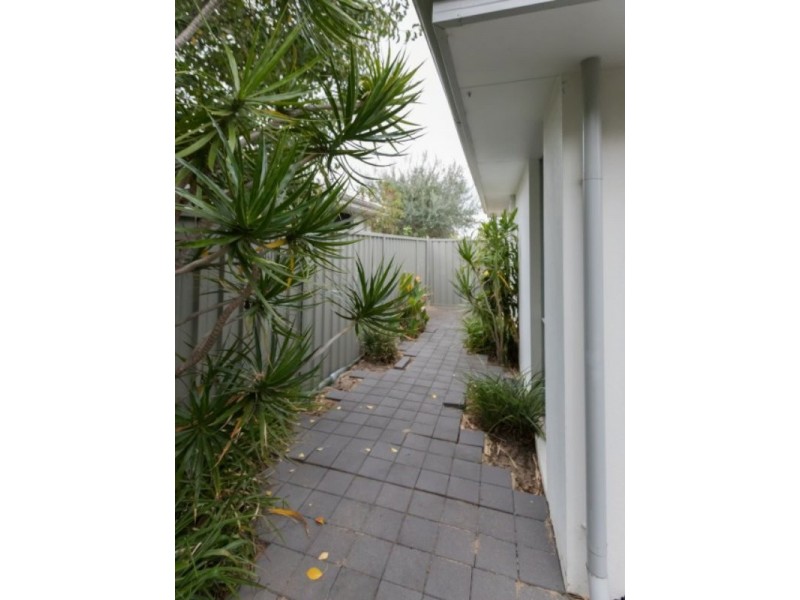 7a Florizel Street, Coolbellup WA 6163