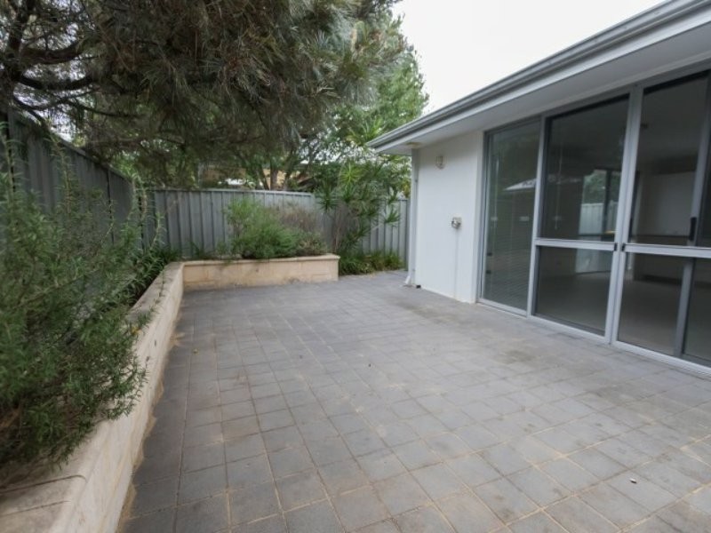 7a Florizel Street, Coolbellup WA 6163