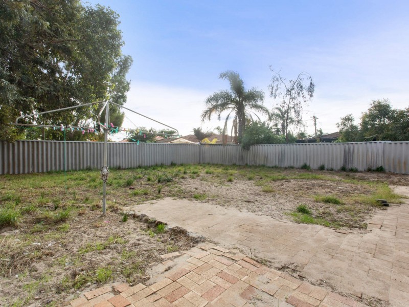 3 McLernon Place, South Lake WA 6164