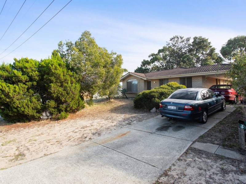 3 McLernon Place, South Lake WA 6164