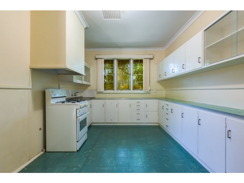 34 Pether Road, Manning WA 6152