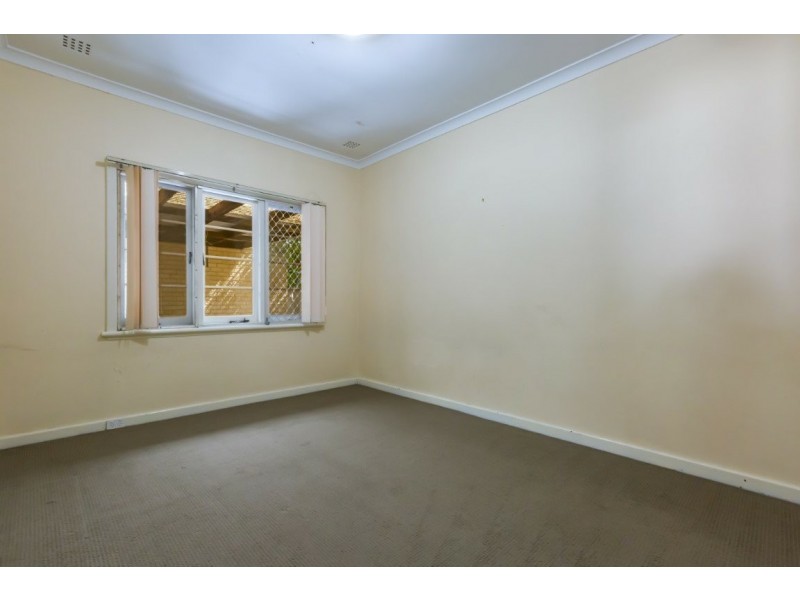34 Pether Road, Manning WA 6152