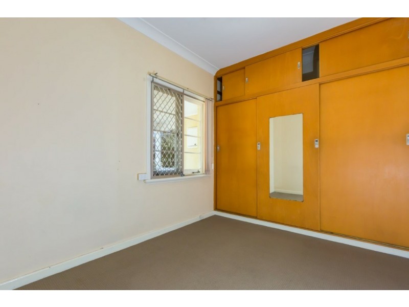 34 Pether Road, Manning WA 6152
