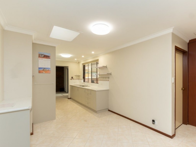 25 Cobalt Place, Riverton WA 6148