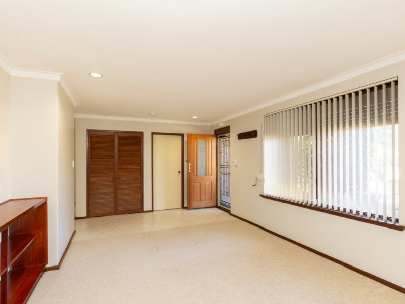 25 Cobalt Place, Riverton WA 6148