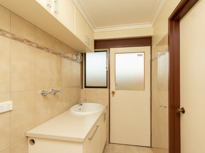 25 Cobalt Place, Riverton WA 6148