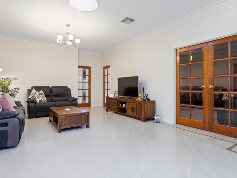 22 Chivalry Way, Atwell WA 6164