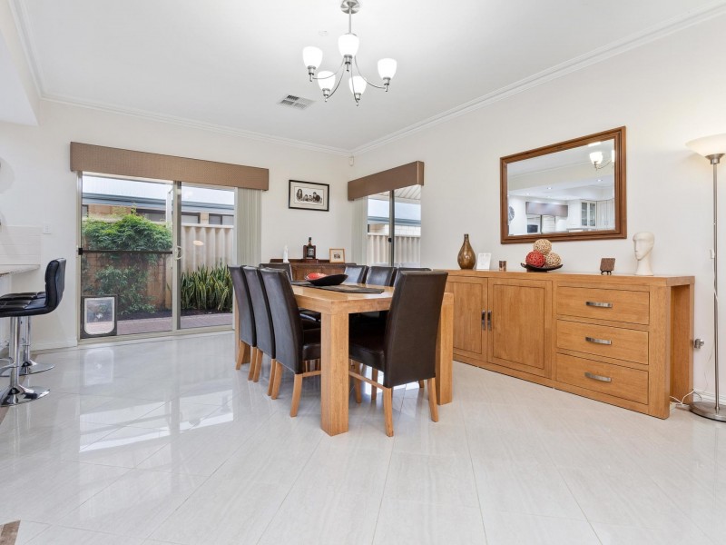 22 Chivalry Way, Atwell WA 6164