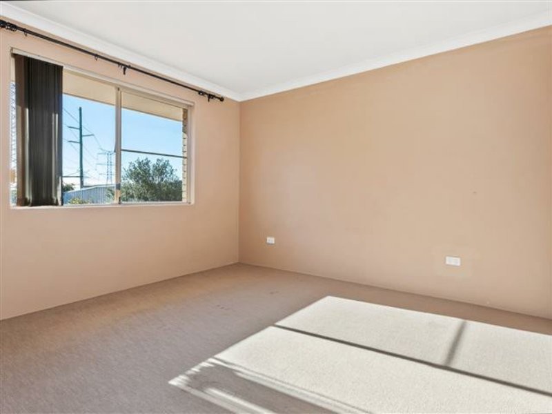 7b Medlar Grove, South Lake WA 6164