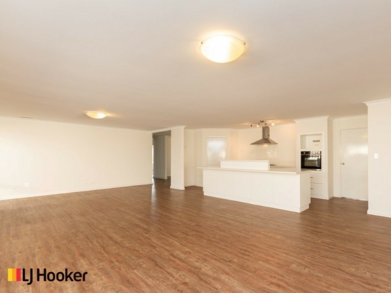 31 Frankenia Turn, Success WA 6164