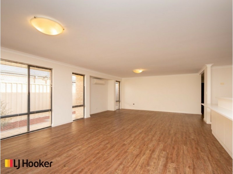 31 Frankenia Turn, Success WA 6164