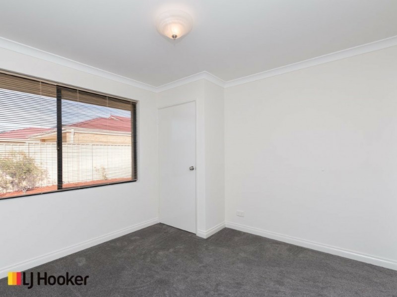 31 Frankenia Turn, Success WA 6164