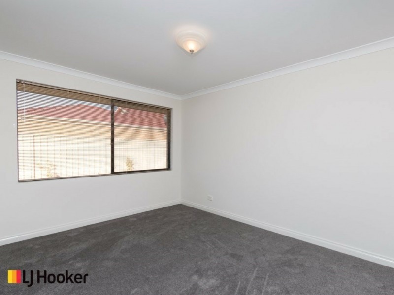 31 Frankenia Turn, Success WA 6164