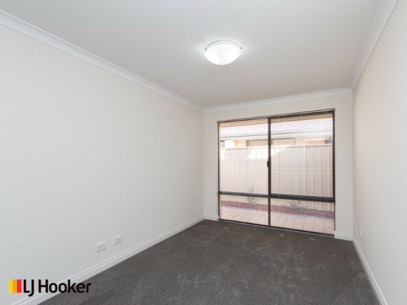 31 Frankenia Turn, Success WA 6164