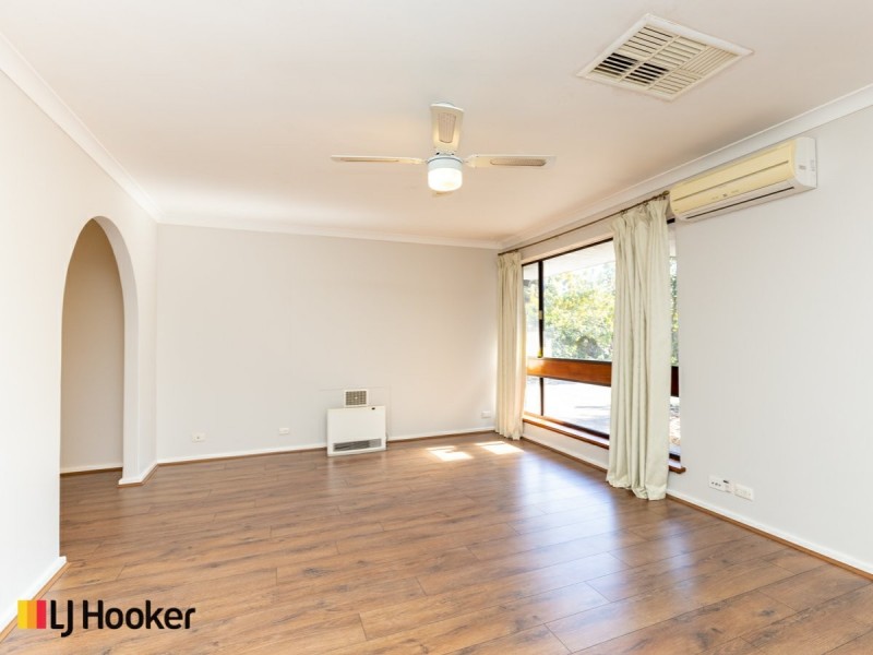 14 Benzie Way, Parkwood WA 6147