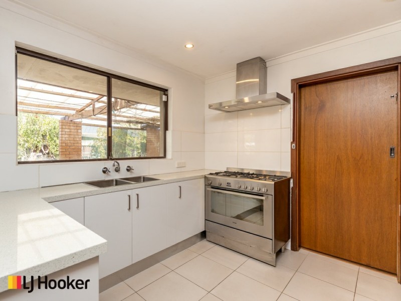 14 Benzie Way, Parkwood WA 6147