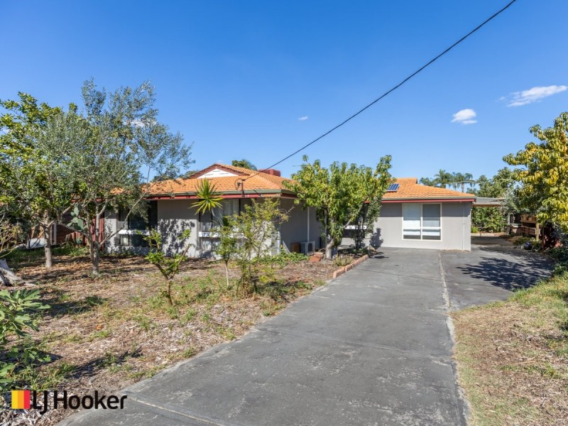 14 Benzie Way, Parkwood WA 6147
