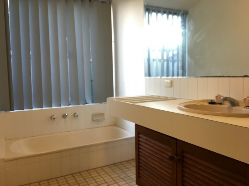 14 Adroit Street, Riverton WA 6148