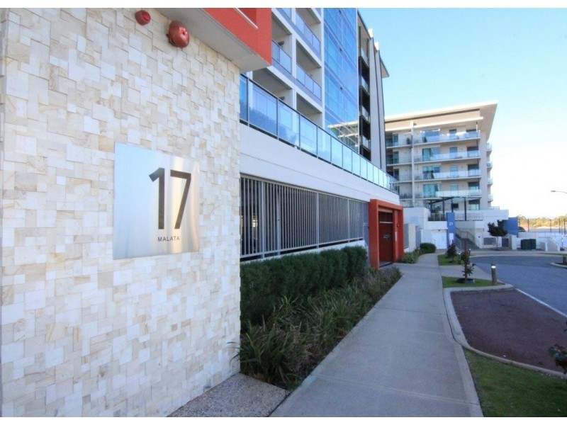 101/17 Malata Crescent, Success WA 6164