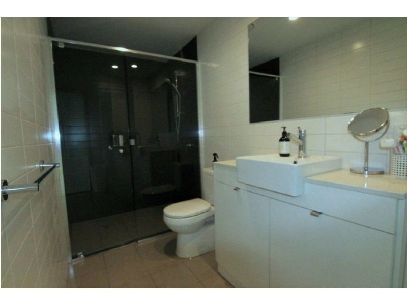 101/17 Malata Crescent, Success WA 6164