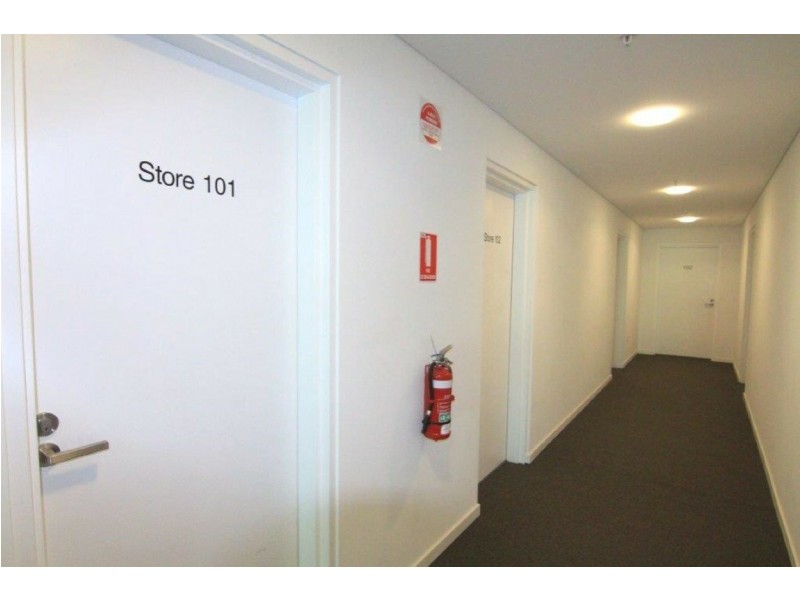 101/17 Malata Crescent, Success WA 6164