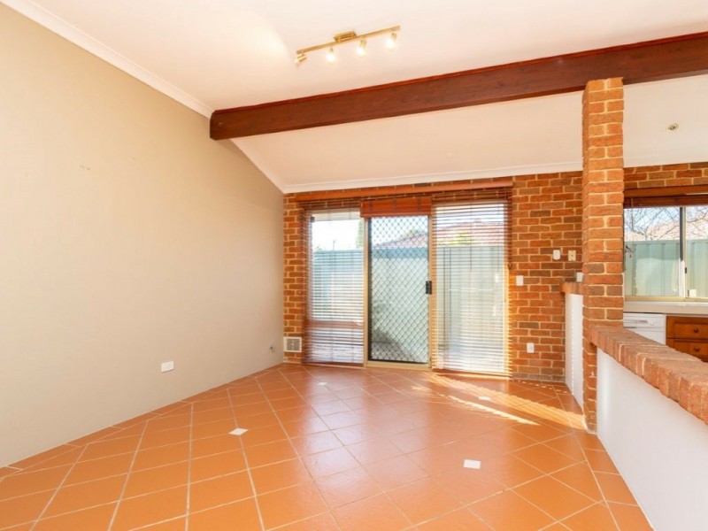 7 Gavin Court, Parkwood WA 6147