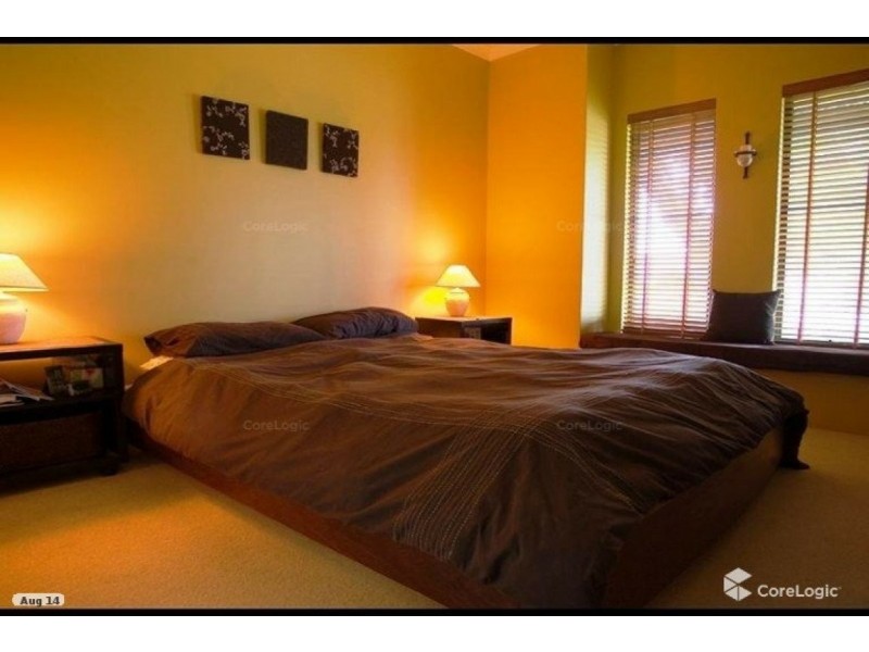 12a Peplar Avenue, Salter Point WA 6152