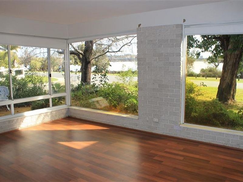 93 Riverton Drive, Rossmoyne WA 6148