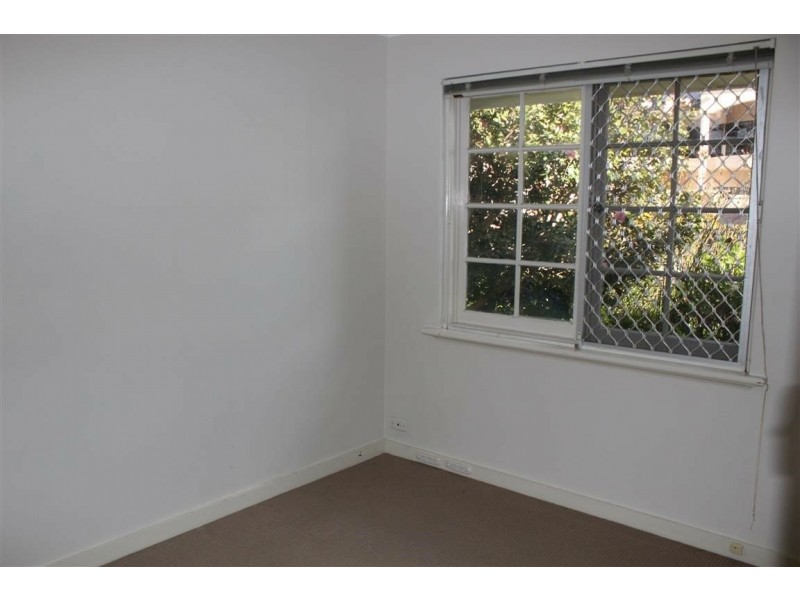 93 Riverton Drive, Rossmoyne WA 6148