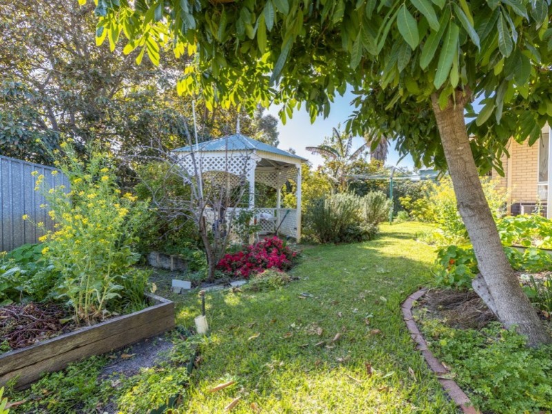 14 Cypress Road, Willetton WA 6155