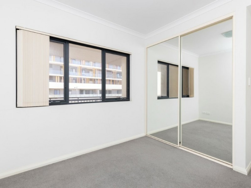 23/9 Linkage Avenue, Cockburn Central WA 6164