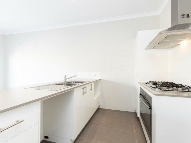 5 Geikie Glade, Wandi WA 6167