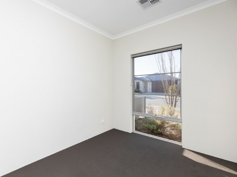 5 Geikie Glade, Wandi WA 6167