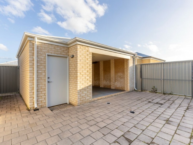 5 Geikie Glade, Wandi WA 6167