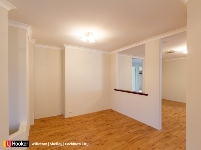 17 Brushbox Way, Huntingdale WA 6110