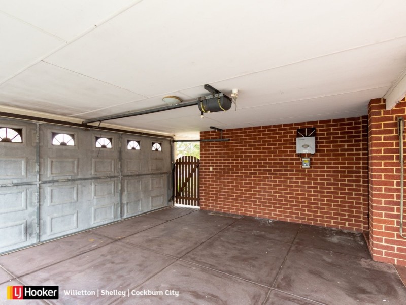 17 Brushbox Way, Huntingdale WA 6110