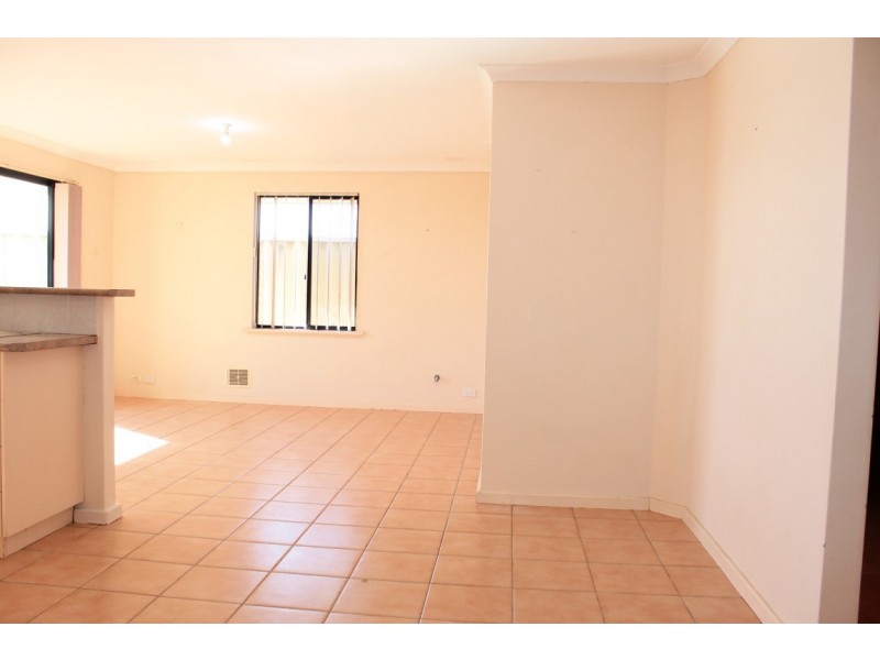 Villa 1/47 King Street, Coogee WA 6166