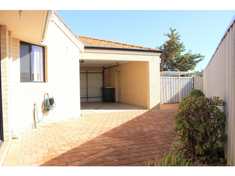 Villa 1/47 King Street, Coogee WA 6166