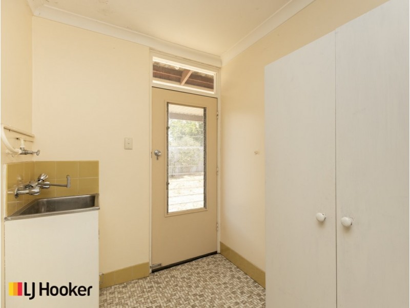 59 Watling Avenue, Lynwood WA 6147