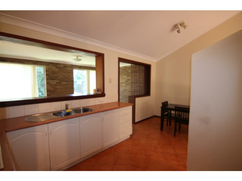 11 Elderberry Drive, Parkwood WA 6147