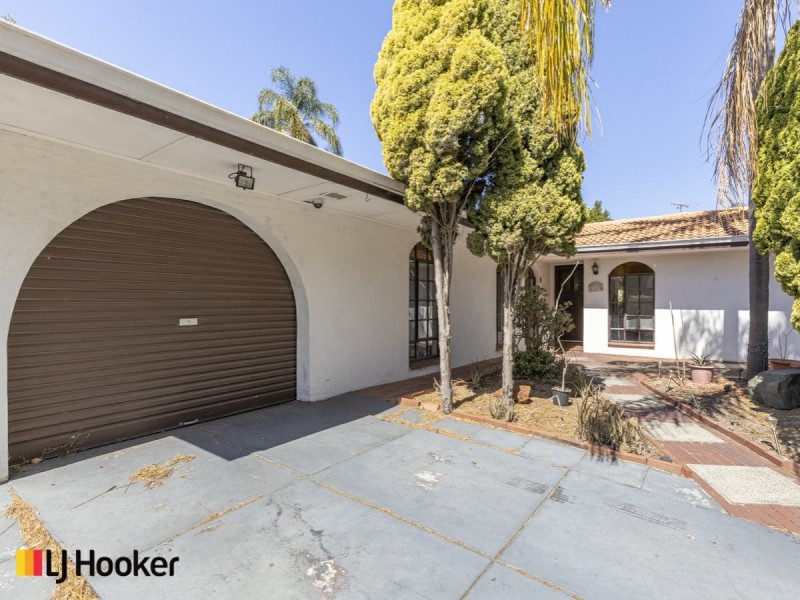 26 Vesta Crescent, Shelley WA 6148