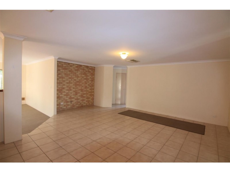 13 Young Lane, Parkwood WA 6147