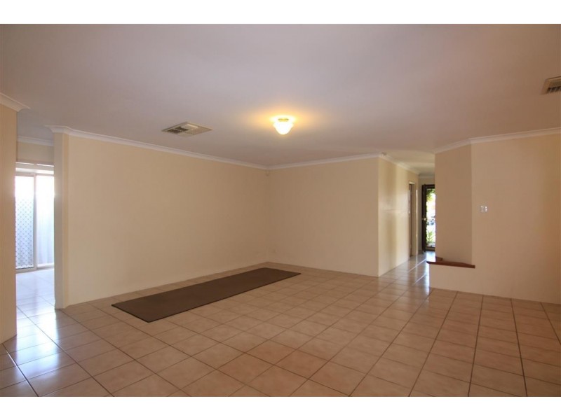 13 Young Lane, Parkwood WA 6147