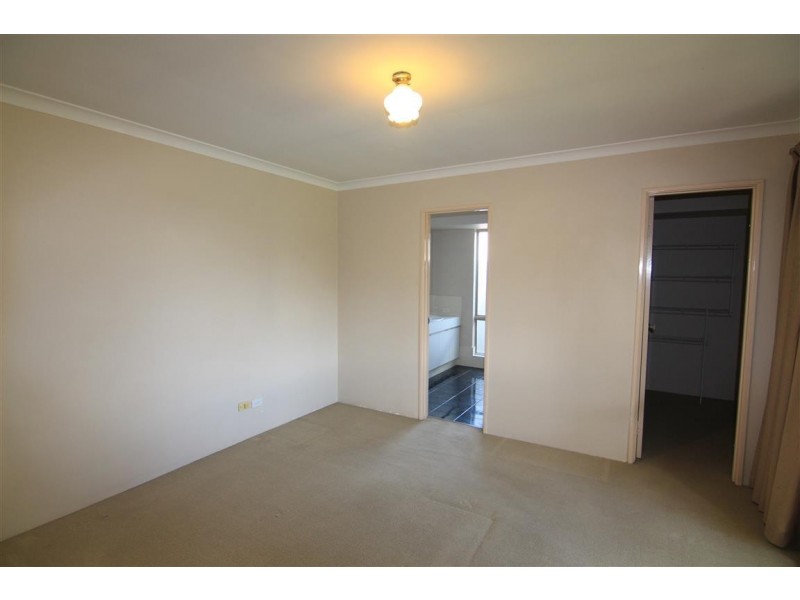 13 Young Lane, Parkwood WA 6147