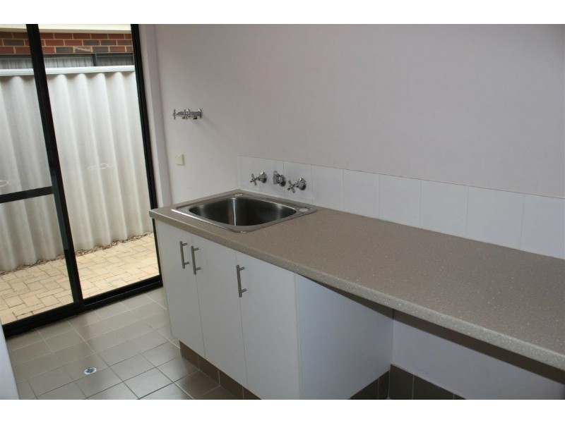 24 Nuytsia Crescent, Canning Vale WA 6155