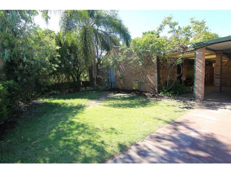 42 Collins Road, Willetton WA 6155