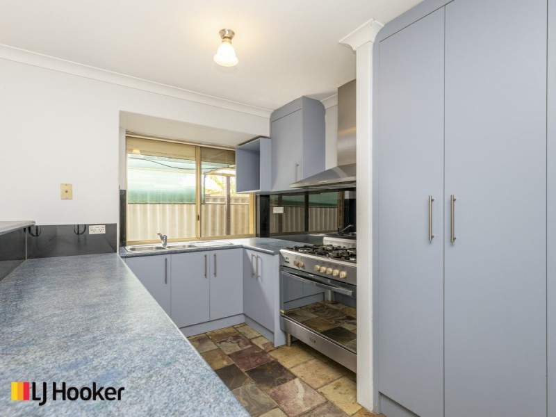 11 Wedgetail Court, Brookdale WA 6112