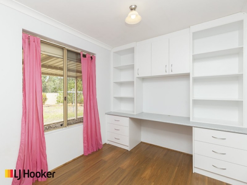 11 Wedgetail Court, Brookdale WA 6112